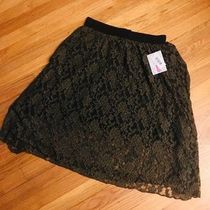 Medium Army Green Lola